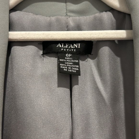 Alfani Blazer Size 6P - Picture 2 of 6
